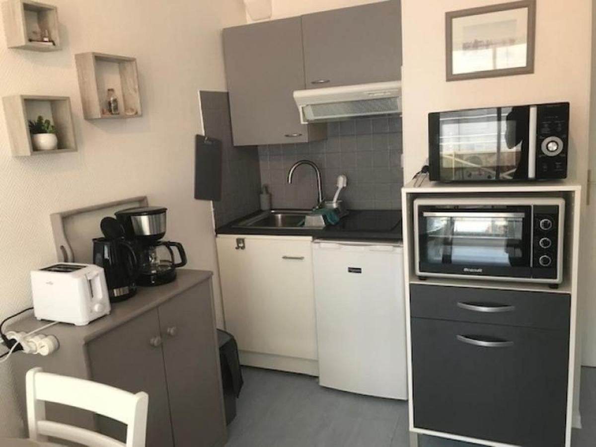 Studio Renove Avec Balcon A 100M De La Plage Et Piscine - 4 Personnes - Les Sables-D'Olonne - Fr-1-331-204 Exteriör bild