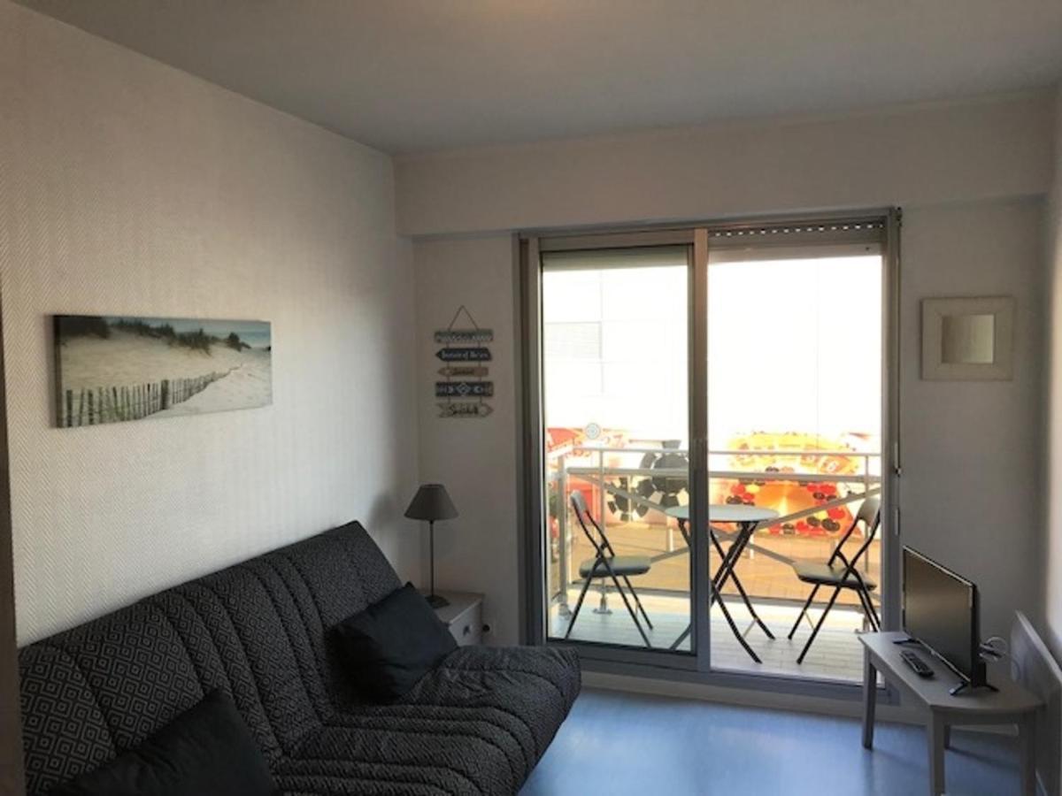 Studio Renove Avec Balcon A 100M De La Plage Et Piscine - 4 Personnes - Les Sables-D'Olonne - Fr-1-331-204 Exteriör bild